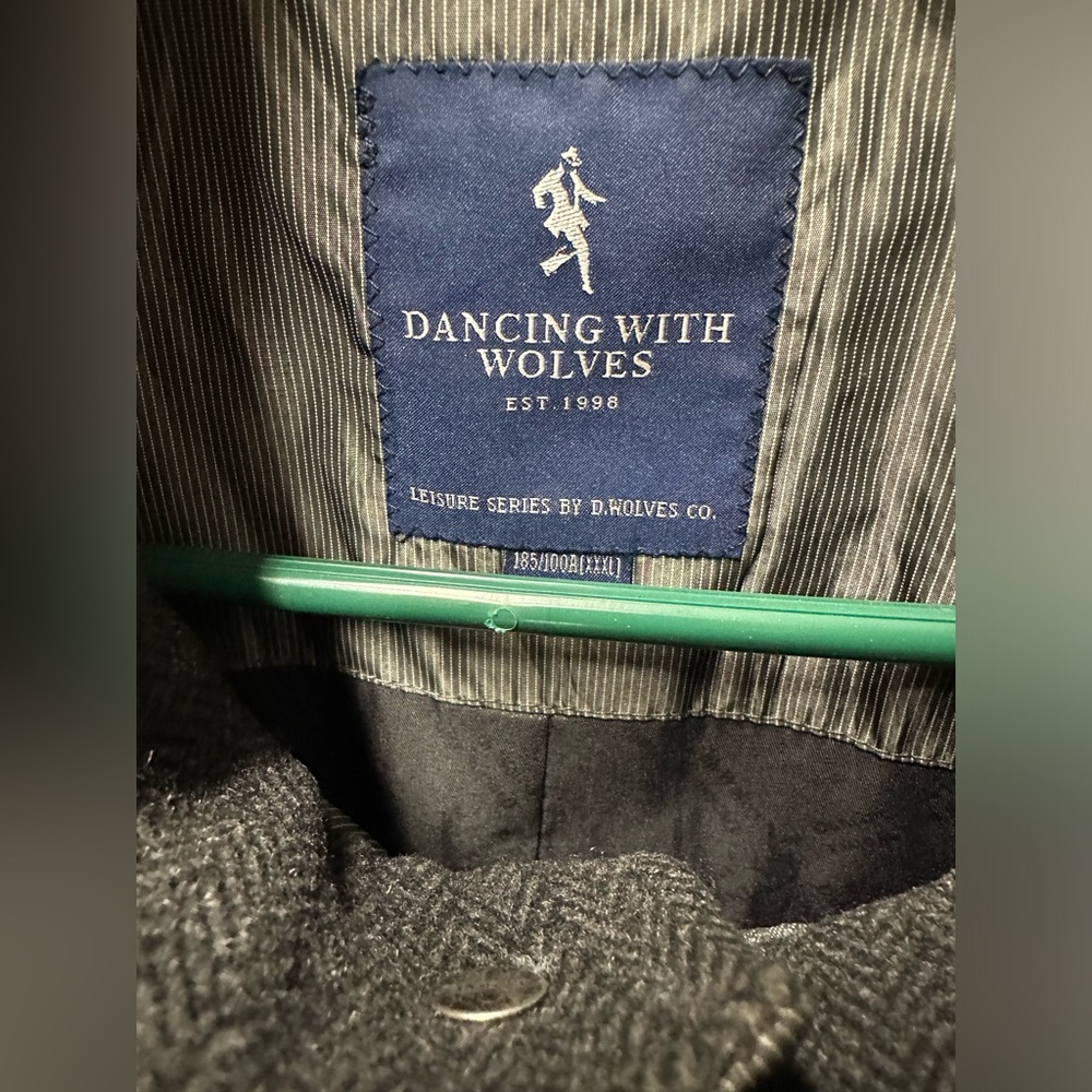 Nice Mens Jacket - Picture 3 of 6